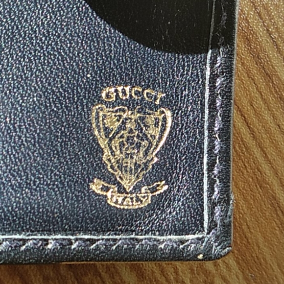 GUCCI ~WALLET - Picture 3 of 10